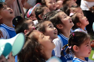 开云体育官方-“牛仔3K亲子跑:香港的温馨跑步体验”